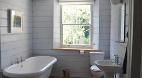 8a Spring Gardens - Image 2