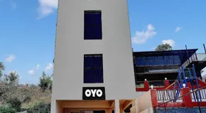 OYO Flagship 812370 Shri Sai Lodging - Image 5