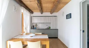 Lakefront Home with Private Beach Garage and AC - Image 5