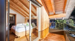 Lussuoso chalet \"De Ultimis\" con grande giardino e vista sulle montagne - Image 2
