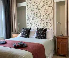3-Bed Cosy Bookbinder House in Jericho Oxford - Image 2
