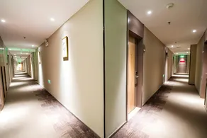 Home Inn Neo Beijing South Station Caoqiao Metro Station - Image 4