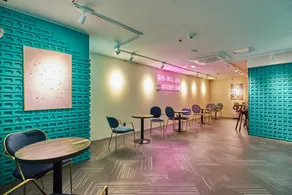 Hotel in Cafe Doksan - Image 2