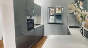 SUITE - Image 4
