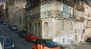 Renovated 16th Century House in Valletta - Image 5