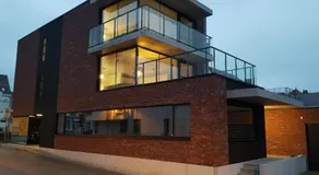 Vakantiewoning Ijzerfront 14-18- Ruim 2-slpk appartement met terras & privéparking - Image 4