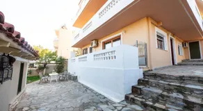 Aelora House Near Athens Airport By SEM - Image 3
