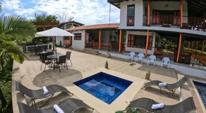 Finca La Coqueta Coffee Farm Stay near Filandia - Image 2