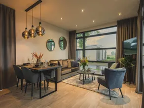 Cozy Riverside Escape - Image 4