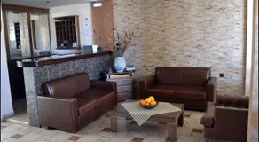 La Luna Apartments - Image 5