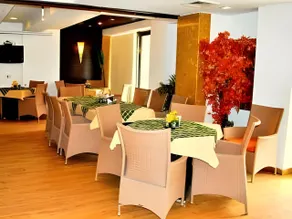 Hotel Aroma - Image 2