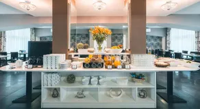 Elysee Hotel - Image 3