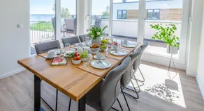 Hangar 19 Luxusapartment mit Sauna, Kamin und Seeblick H4W3 - Image 4