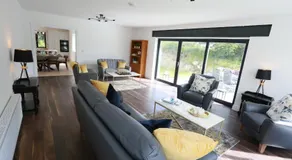 Luxury 6 Bedroom Spiddal Villa, Jacuzzi, Balcony - Image 2