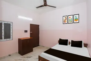 SPOT ON Agarwal Lodge - Image 2