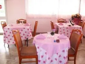 Prestige Hotel - Image 4
