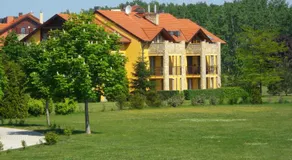 Birdland Panorama Apartman - Image 3