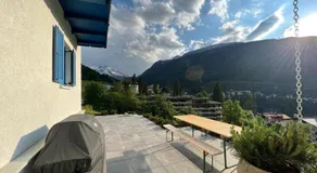Charming chalet with sauna + views! - Image 2
