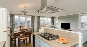 Canterbury Reach Lodge Retreat - Image 3