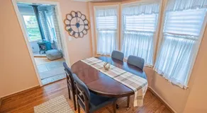 Springwells Park Townhouse Very Cozy - Image 5