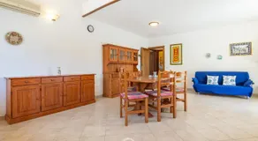Estay - Wide Horizons House - Image 5