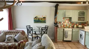 Meal House - Image 3