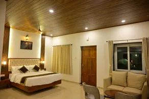 Majestic Villa - Image 5
