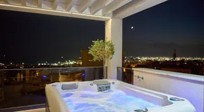 SIGMA Suites Hotel - Image 4