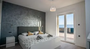 Luxury Apartments Beach - Image 2