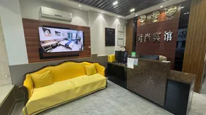 Fashionable Express Hotel - Image 5