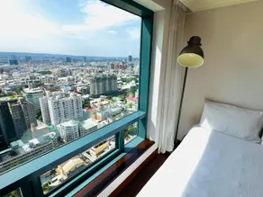 CHILL Hill City View - Image 3