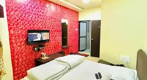 Hotel MK - Image 2