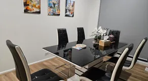 Berwick Modern Private Room- The Centre to Everything Close By - Image 5