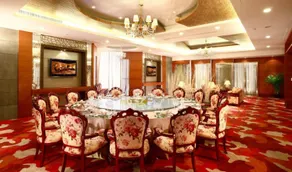 Xiamen Peony International Hotel - Image 4