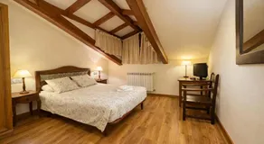 Hotel Plaza La Abadía - Image 2