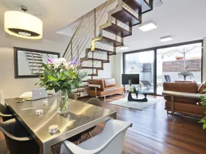 Apartment with terrace and pool near Park Güell - Image 3
