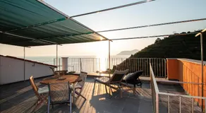 Luxury Seaview Apartments Manarola by Arbaspàa - Image 3