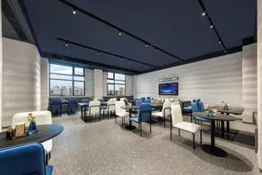 Atour Hotel Wuxi Meili Ancient Town Jinglong Plaza - Image 2