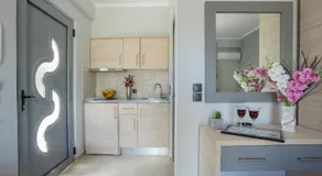 Michaelangelo Apartments - Image 4