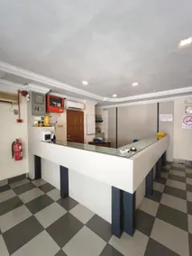 OYO 90895 Hotel Ikia - Image 3