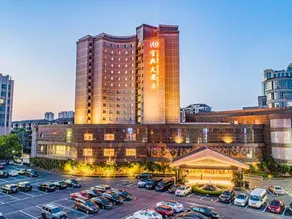 Yixing Grand Hotel - Image 5