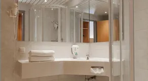 Landzeit Autobahnrestaurant & Motorhotel Loipersdorf - Image 2