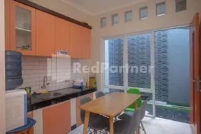 Sumarsi Homestay Mitra RedDoorz - Image 4