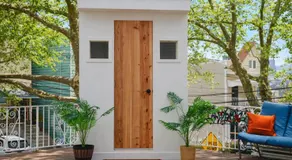 The Cove-Bed and Breakfast Style Unit with 3 bedrooms and Free Parking - Image 4