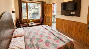 Hotel Pushpak - Image 2
