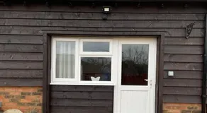 Buttercup Cottage at The Old Tractor Barn - Image 3