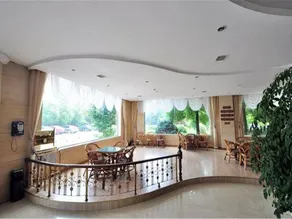 Sanhe International Hotel - Image 2