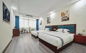 Junyi Select Hotel (Moon Island Xinhua Lian Dream City Branch) - Image 2