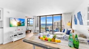 Gorgeous Condo with Ocean View, Near Beach, Free Parking - Image 2