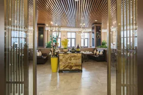 Changhai Hotel - Image 4
